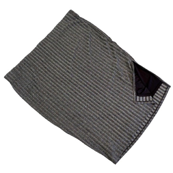 Torrid Glitter Ribbed Knit Pencil Skirt EUC - Picture 8 of 9